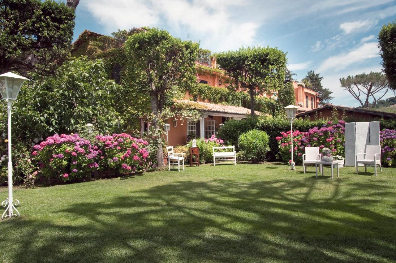 Hotel La Locanda Dei Ciocca Гротаферата Екстериор снимка